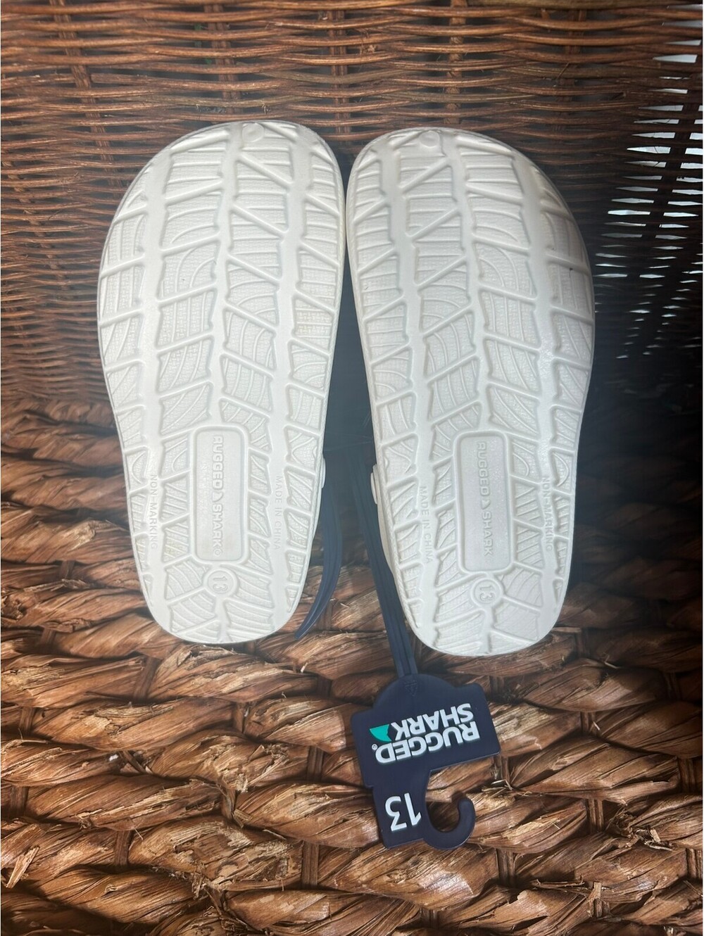 Cream washable clogs size 13 - Picture 2 of 8